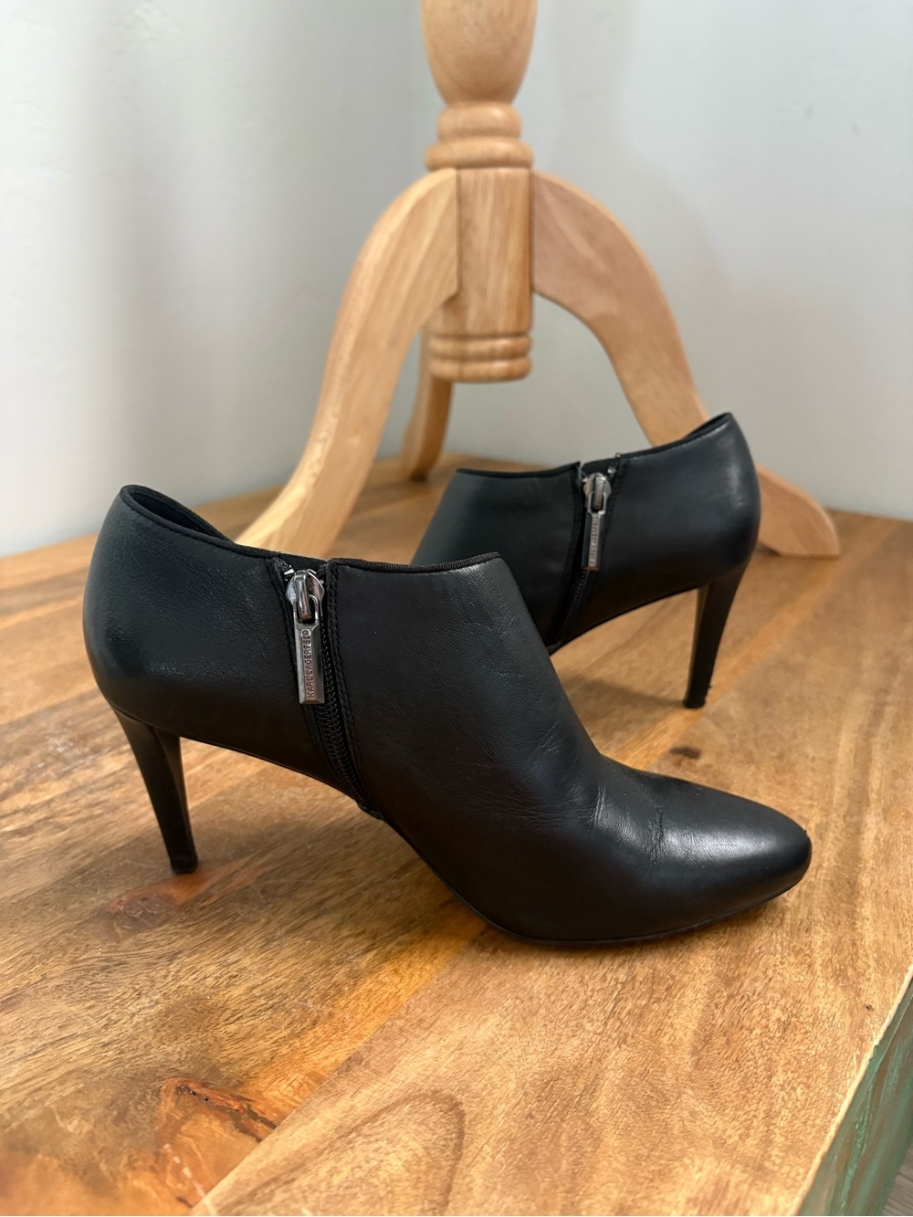 Karl Lagerfeld Black Leather Pointed Toe Ankle Booties with Side Zipper